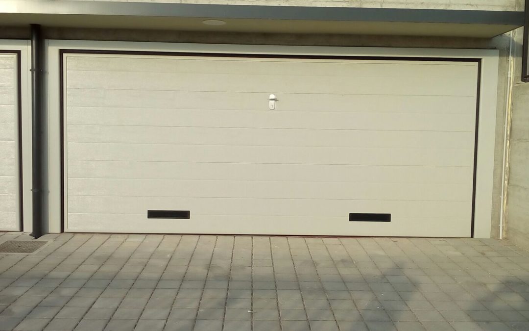 SEZIONALE GOIAS RAL 9010 MISINTO